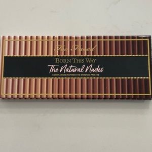 Too Faced  Born This Way THE NATURAL NUDES Eye Shadow Palette $49